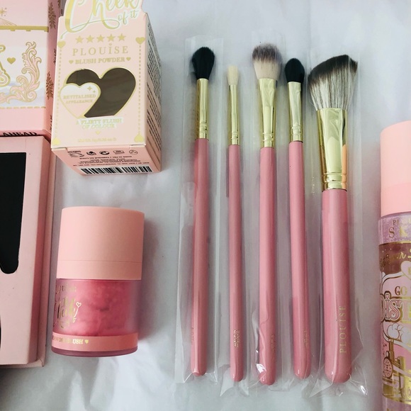 PLOUISE LUXURY 16 PIECE PINK BUNDLE 🌸🌸🌸🌸 - Picture 3 of 13